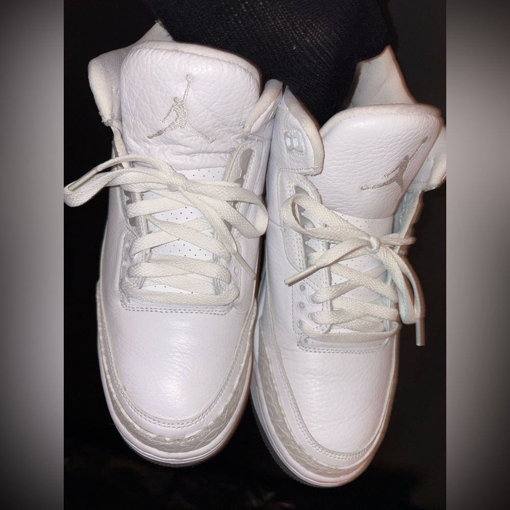 Jordan White Sneakers